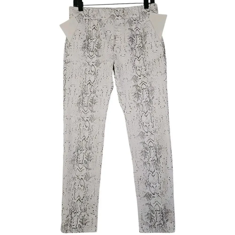 Flog ~Woman Size 29~ White Silver Animal Print Pull On Pants Stretch. - Picture 4 of 12
